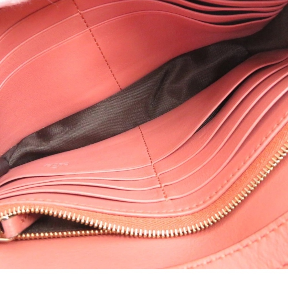 ❌SOLD❌GUCCI LOGO LEATHER WOC CROSSBODY BAG - Picture 10 of 13